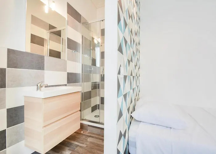 Les De Charles Centre - 4 Pers 2 Sdb Check-in 24h24 Apartment Nancy