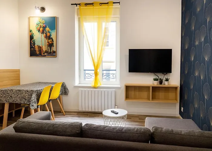 Les De Charles Centre - 4 Pers 2 Sdb Check-in 24h24